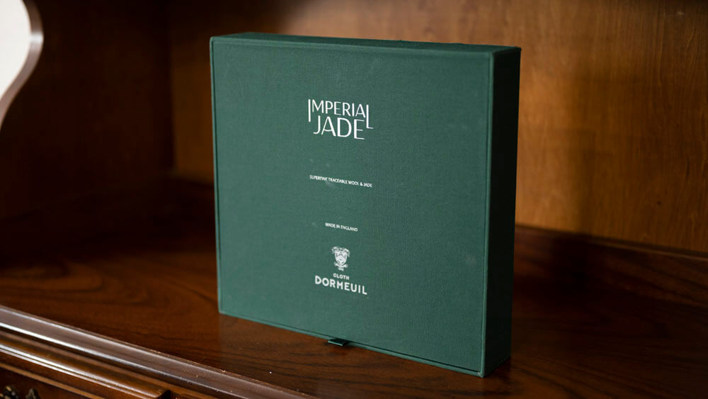 【IMPERIAL JADE | インペリアル ジェイド】仏ドーメルの翡翠 (ひすい) ブレンドのスーツ生地コレクション