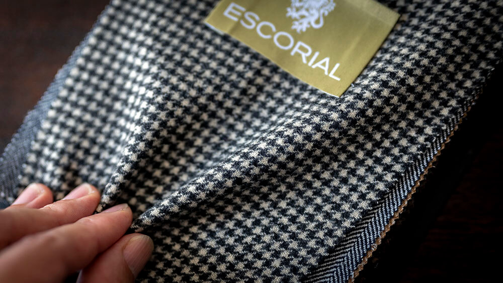 【BESPOKE】ESCORIAL (エスコリアル) Super200's相当希少ウールの秋冬コレクション