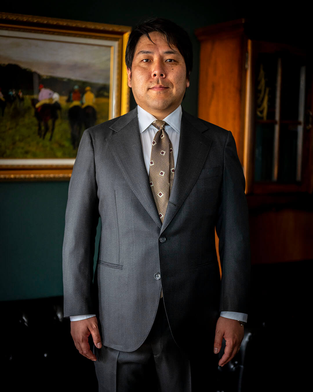 弁護士・横山彬様にお仕立てしたEGRETのE50モデル｜イタリアンクラシコが薫るビジネススーツ