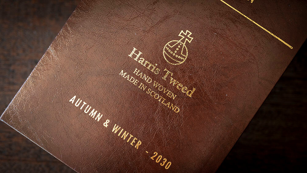 【定番入荷】“ツイードの王様” Harris Tweed (ハリスツイード) で仕立てる秋冬の一着