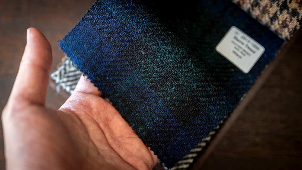 【定番入荷】“ツイードの王様” Harris Tweed (ハリスツイード) で仕立てる秋冬の一着