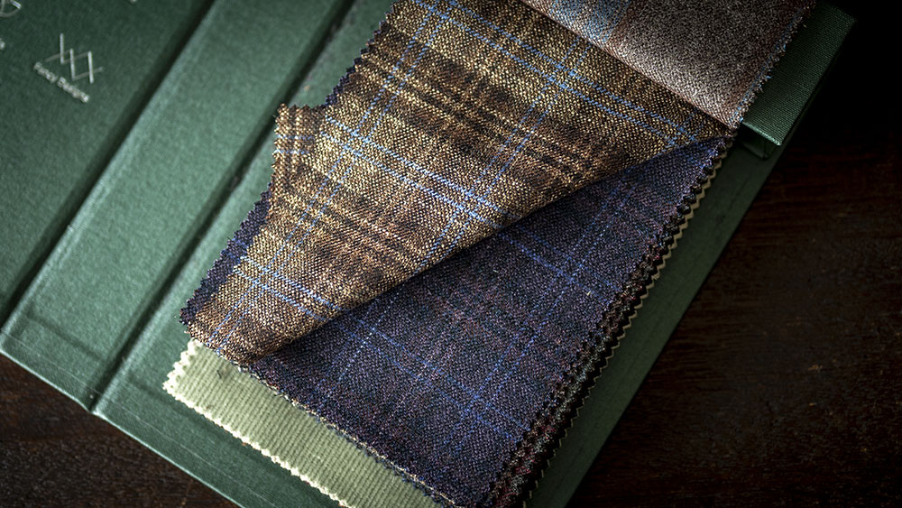 【DORMEUIL】FOREVER GREEN (フォーエバーグリーン) 快適さとエレガンスを融合させたジャケット & トラウザーズコレクション