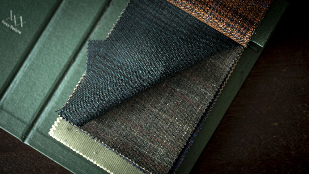 【DORMEUIL】FOREVER GREEN (フォーエバーグリーン) 快適さとエレガンスを融合させたジャケット & トラウザーズコレクション
