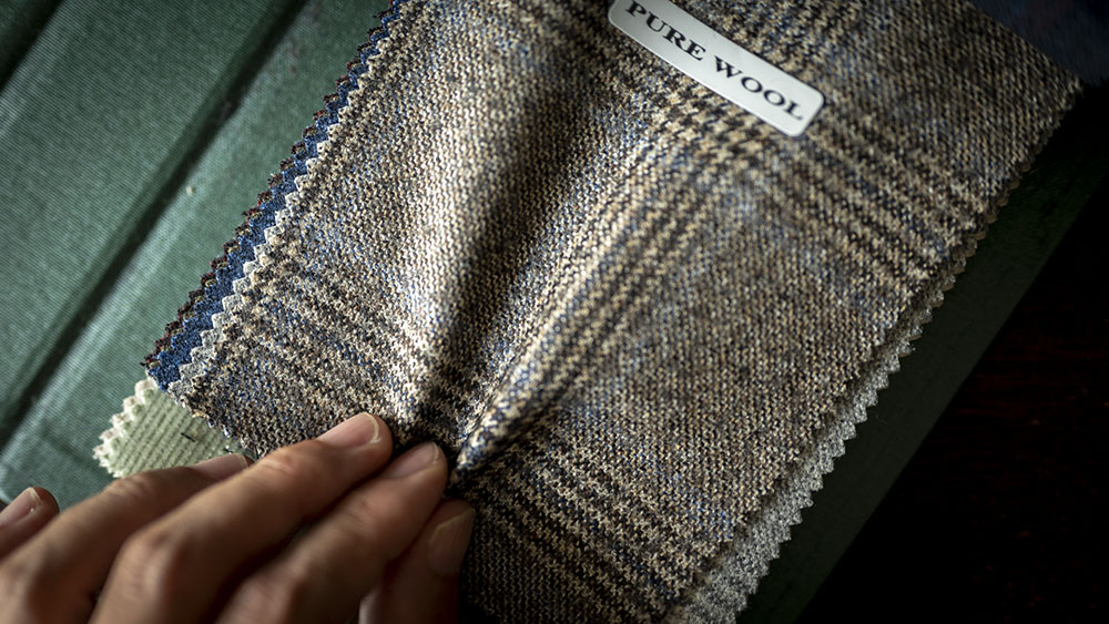 【DORMEUIL】FOREVER GREEN (フォーエバーグリーン) 快適さとエレガンスを融合させたジャケット & トラウザーズコレクション
