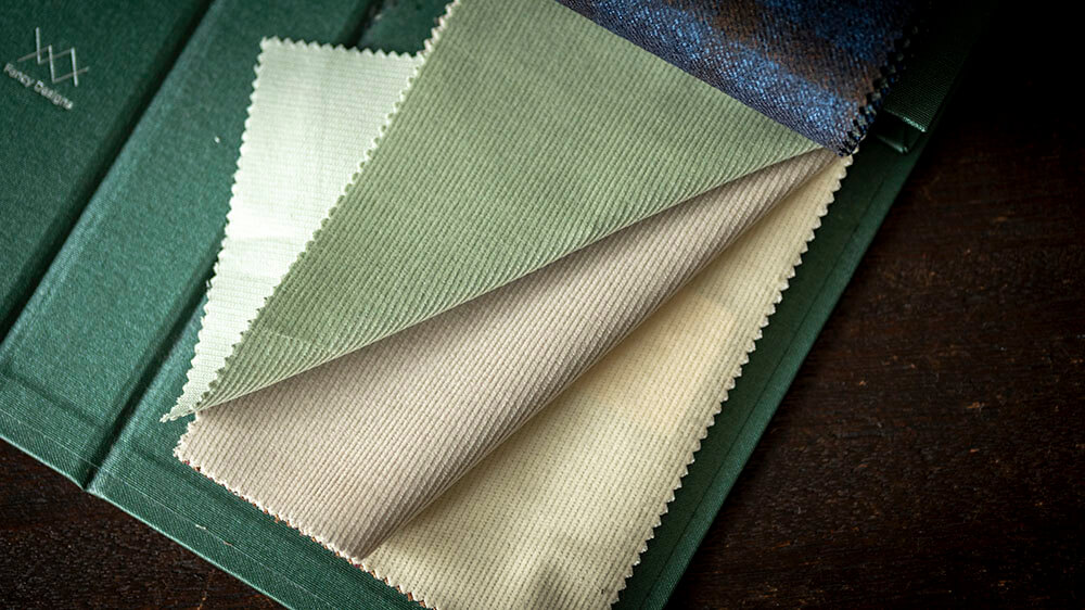 【DORMEUIL】FOREVER GREEN (フォーエバーグリーン) 快適さとエレガンスを融合させたジャケット & トラウザーズコレクション