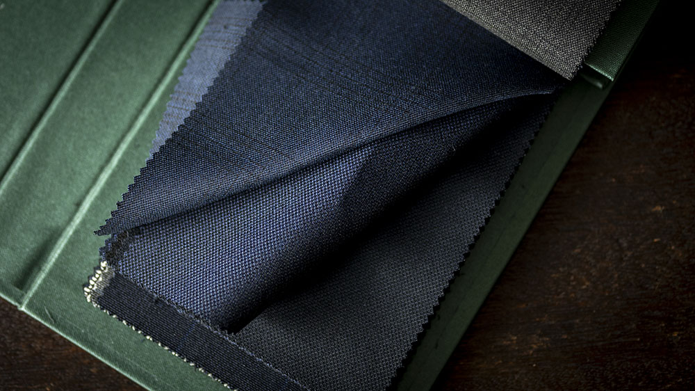 【2025秋冬 DORMEUIL】KRONO Royal11 (クロノ ロイヤルイレブン) ビジネスユースしやすいスーツコレクション