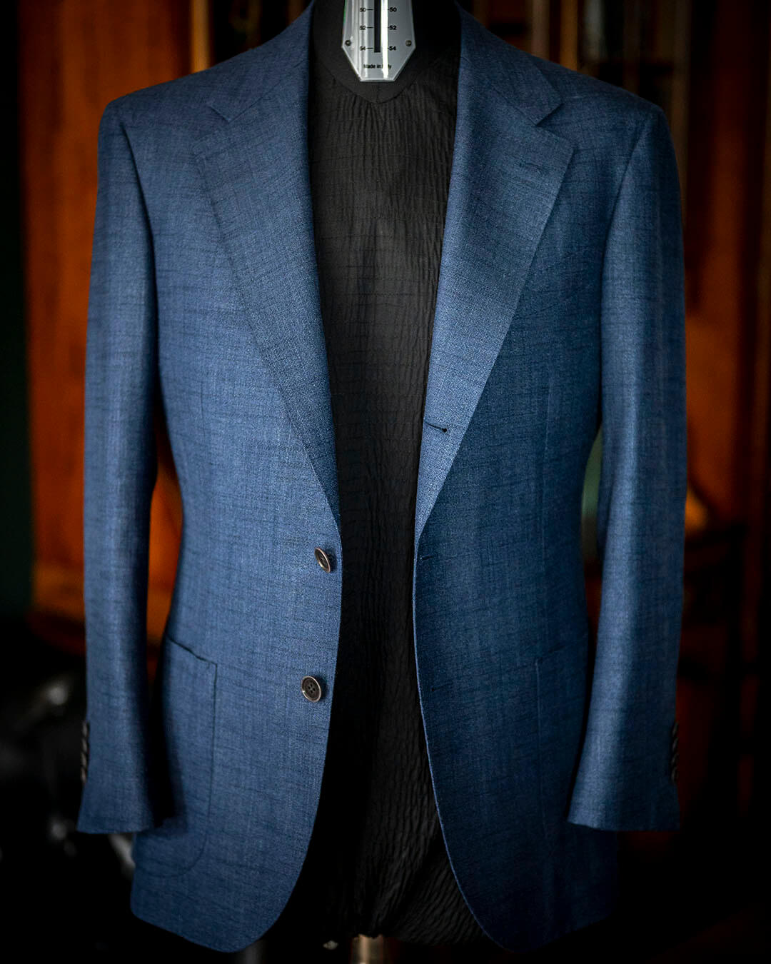 【T様 仕上がり例】DORMEUIL NATURALS の春夏ネイビージャケット｜ 奥行きのある色味 & 軽い着心地