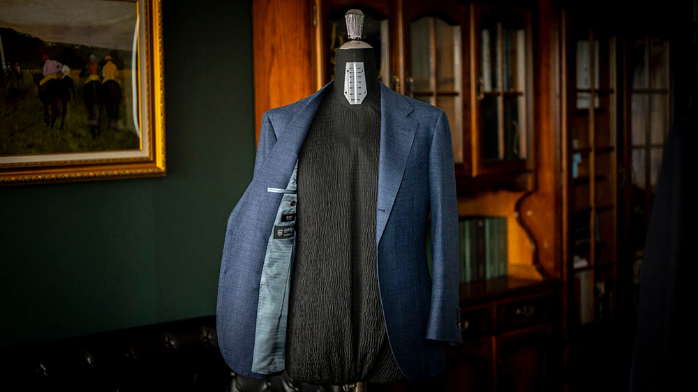 【T様 仕上がり例】DORMEUIL NATURALS の春夏ネイビージャケット｜ 奥行きのある色味 & 軽い着心地