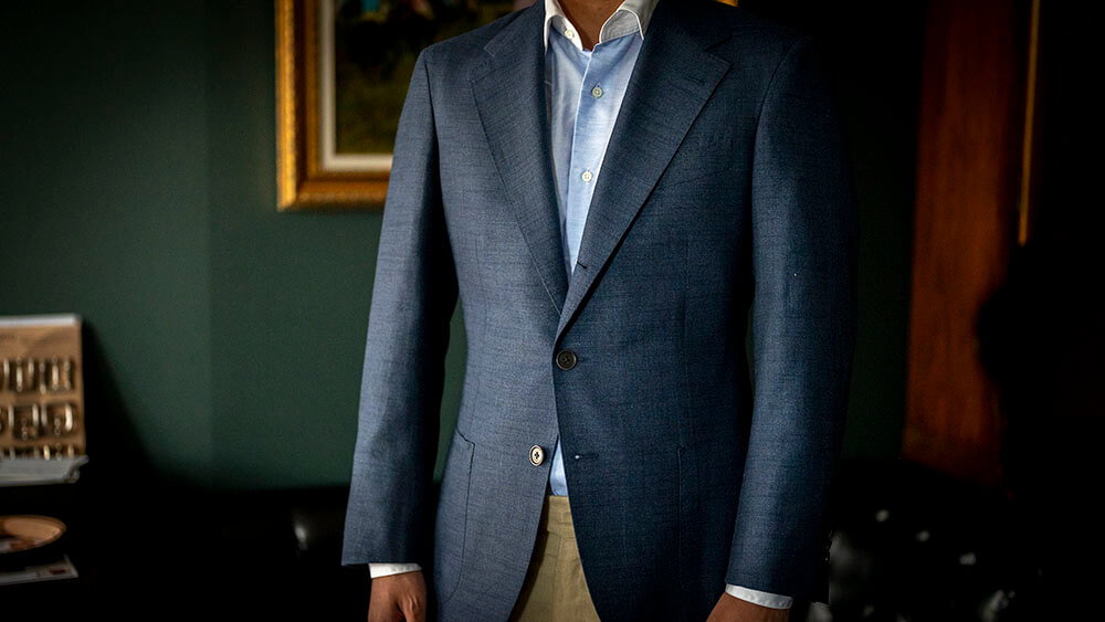 【T様 仕上がり例】DORMEUIL NATURALS の春夏ネイビージャケット｜ 奥行きのある色味 & 軽い着心地