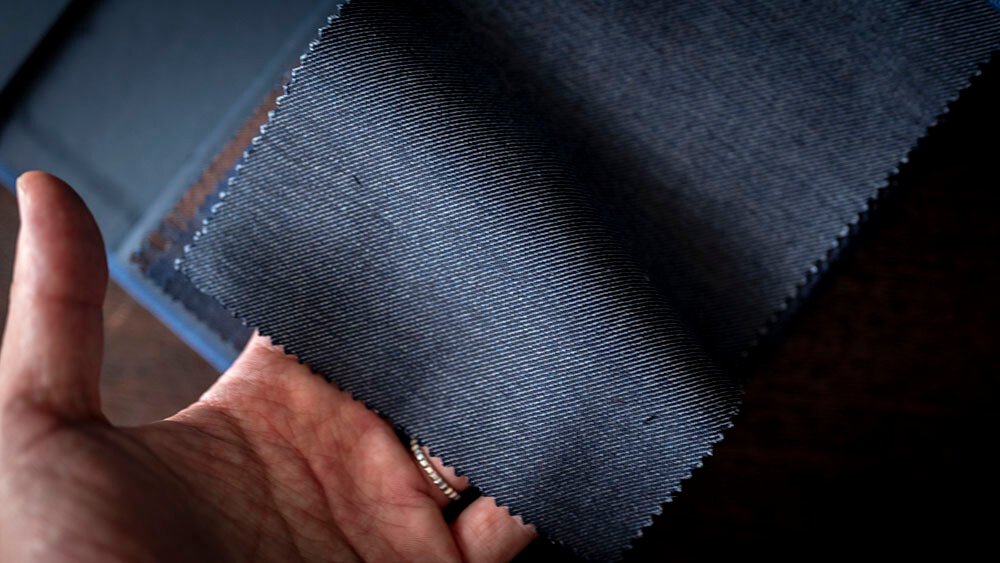 【2025-26AW】REDA (レダ) イタリア製らしい滑らかな “ストレッチスーツ生地” をご紹介します。