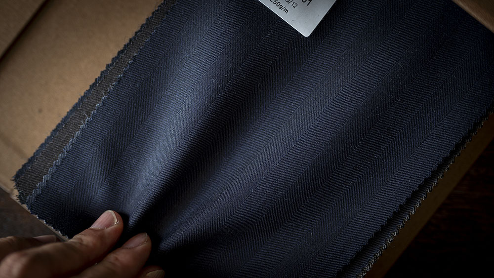 DRAGO (ドラゴ) 2025-26AW ～T社特選バンチの核「SKY FALL」とウール×シルク 250g ～