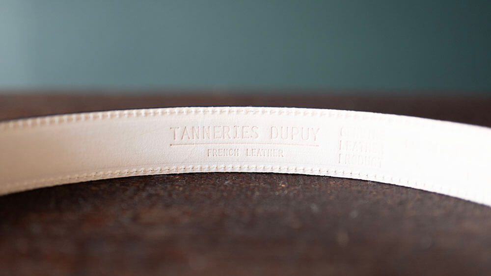 DUPUY (デュプイ) 社レザーを使ったオーダーベルト仕上がりと、ALBENI (アルベニ) ネクタイ入荷のお知らせ ～軽やかなスフォデラート仕様です～