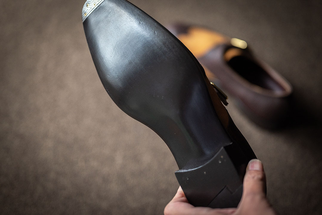 6カ月待ちで仕上がった一足。イノシシとスウェードが織りなす異素材の調和がとれたオーダーシューズ