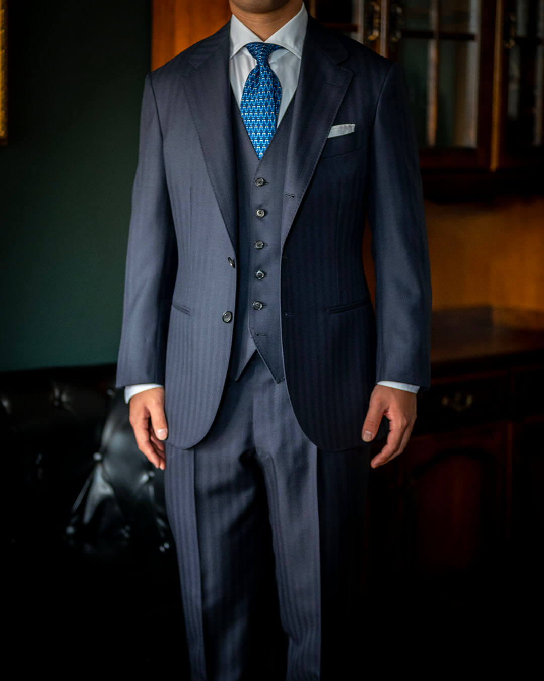 成人式スーツをオーダーで。~姫路市のお客様の仕上がり例~