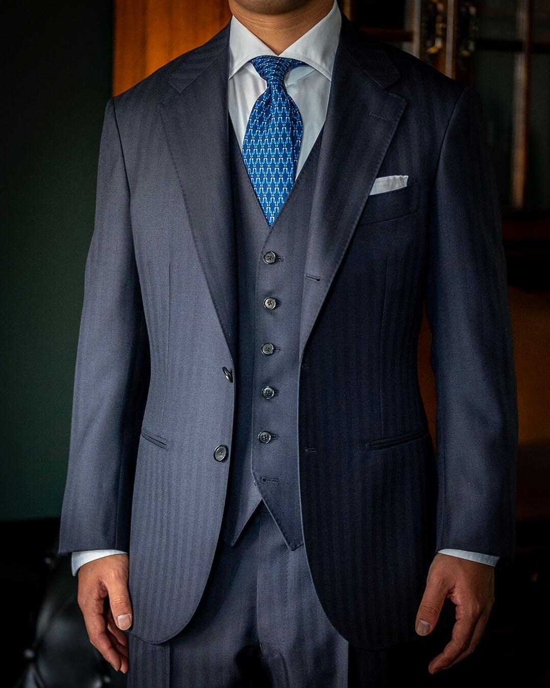 成人式スーツをオーダーで。~姫路市のお客様の仕上がり例~