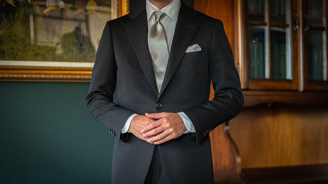 店主、礼服を新しくしました。～選ぶべき黒い生地と、好ましい仕様をご紹介します～