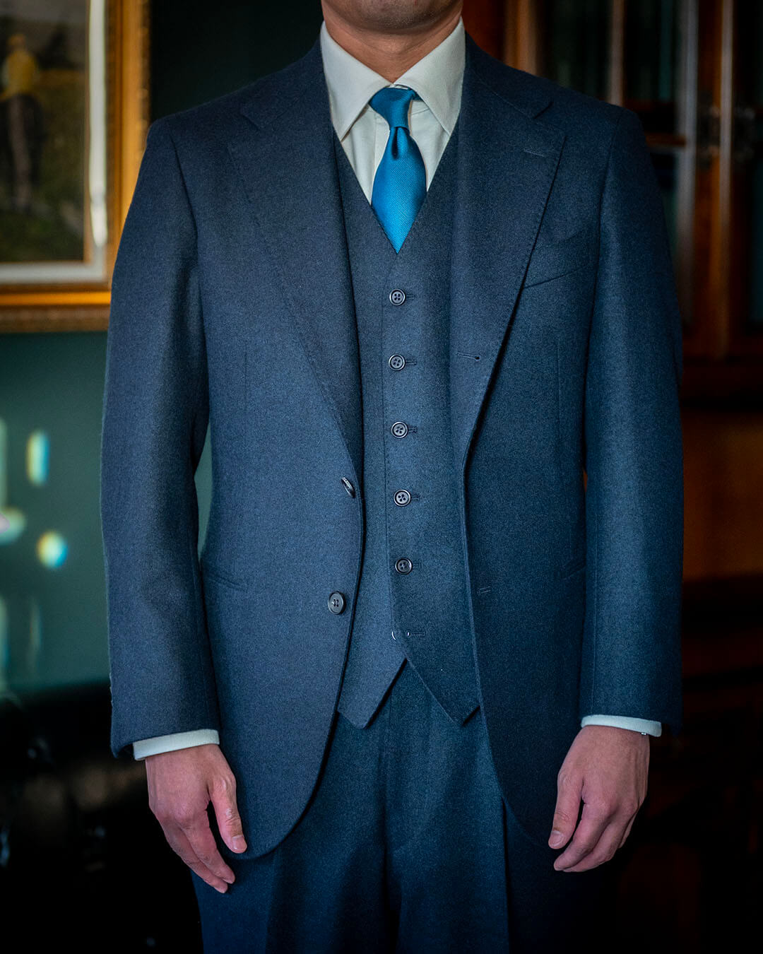 【T様冬の装い】英国フランネルスーツとキャバリーツイルバルカラーコート