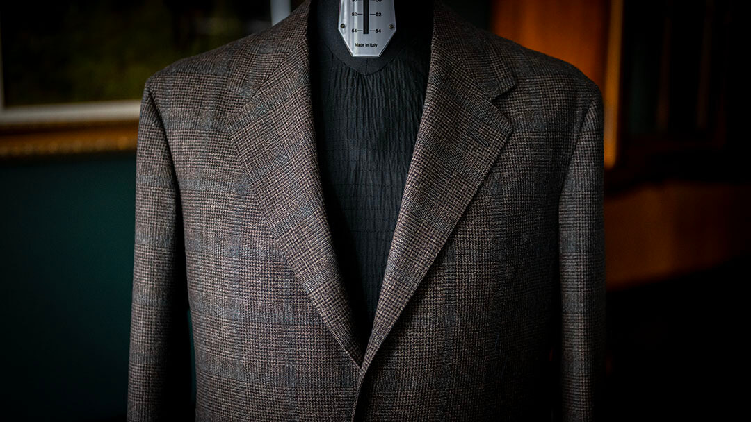 京都のクリエイターが選ばれたはじめての一着　～HOTAKA DESIGN 佐藤穂高様のオーダースーツ～