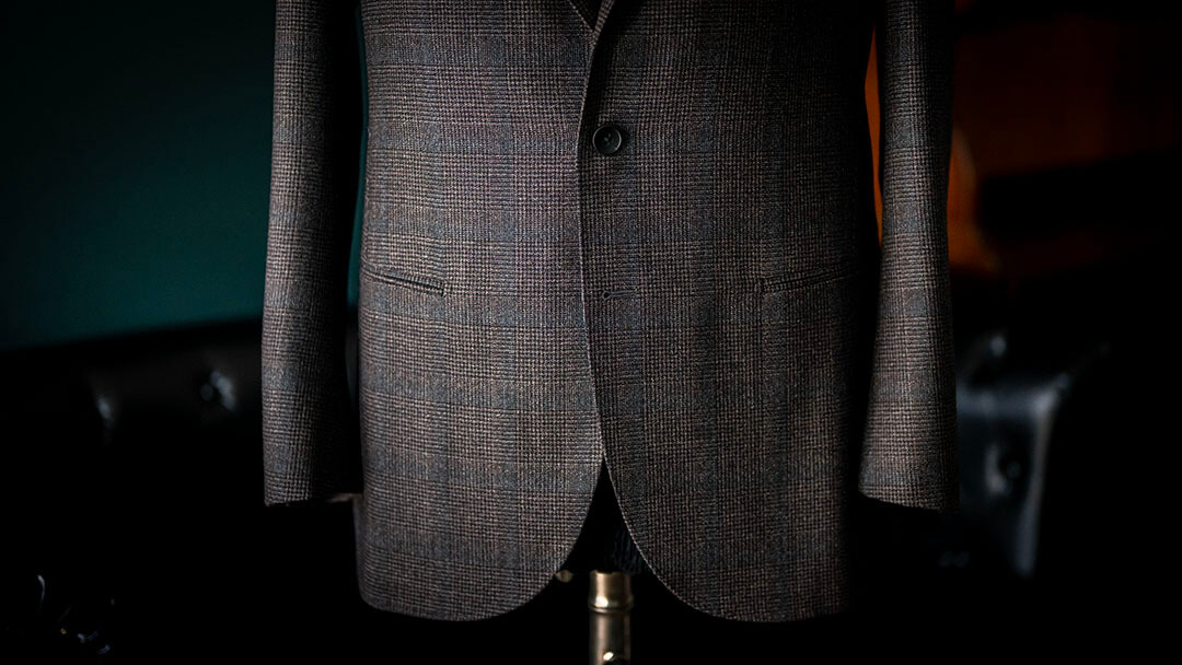 京都のクリエイターが選ばれたはじめての一着　～HOTAKA DESIGN 佐藤穂高様のオーダースーツ～