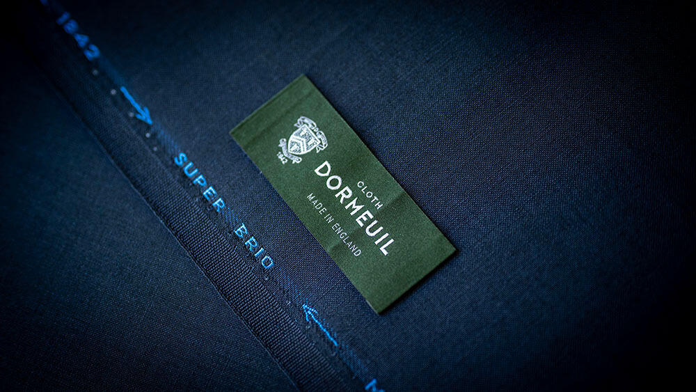 【姫路のオーダースーツ店EGRET】2025年もありありがとうございました。