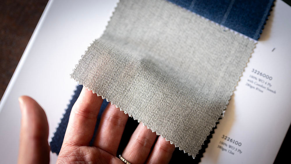 【春夏生地】HOLLAND & SHERRY “AIRESCO (エアレスコ)” と英国、日本製のフレスコ素材が新たにEGRETまで到着しました。