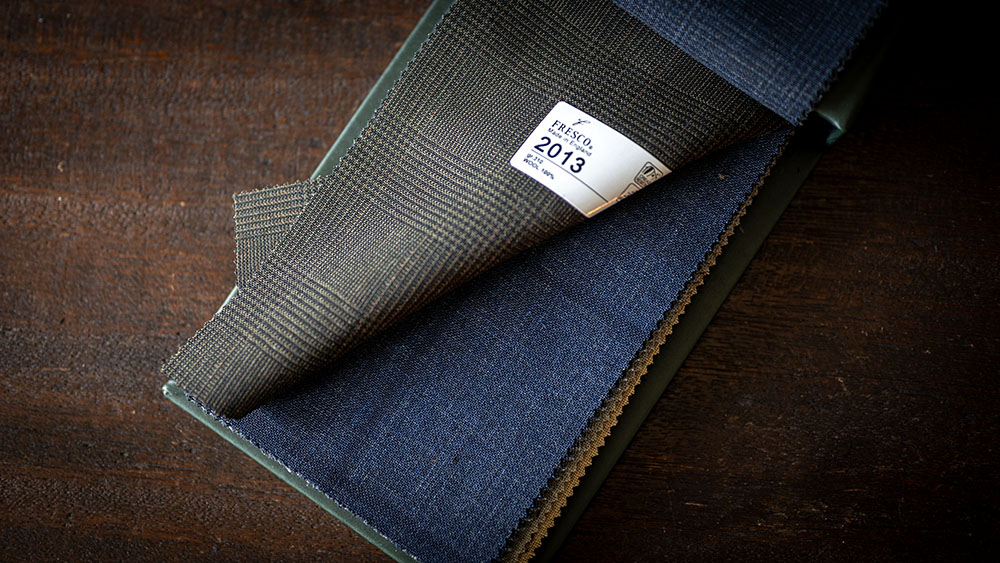 【春夏生地】HOLLAND & SHERRY “AIRESCO (エアレスコ)” と英国、日本製のフレスコ素材が新たにEGRETまで到着しました。