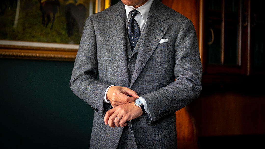 【私物紹介】目付400gの正統派生地　～ウィンザー公が愛したプリンスオブウェールズチェック～