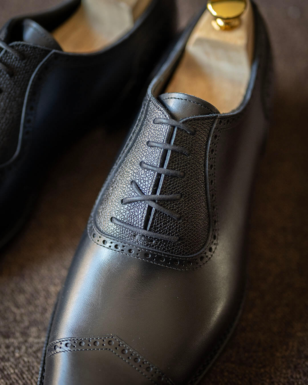 【足元にさりげない個性を】姫路のオーダースーツ店EGRETが展開するオーダーシューズ紹介