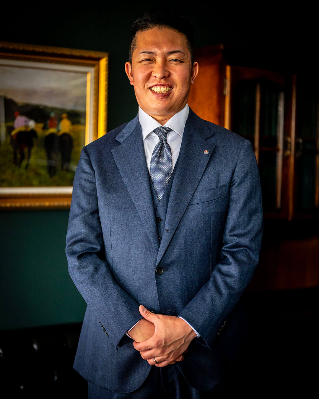 【五光興産　倉掛雅行様】サスペンダーで吊る三つ揃いのオーダースーツ