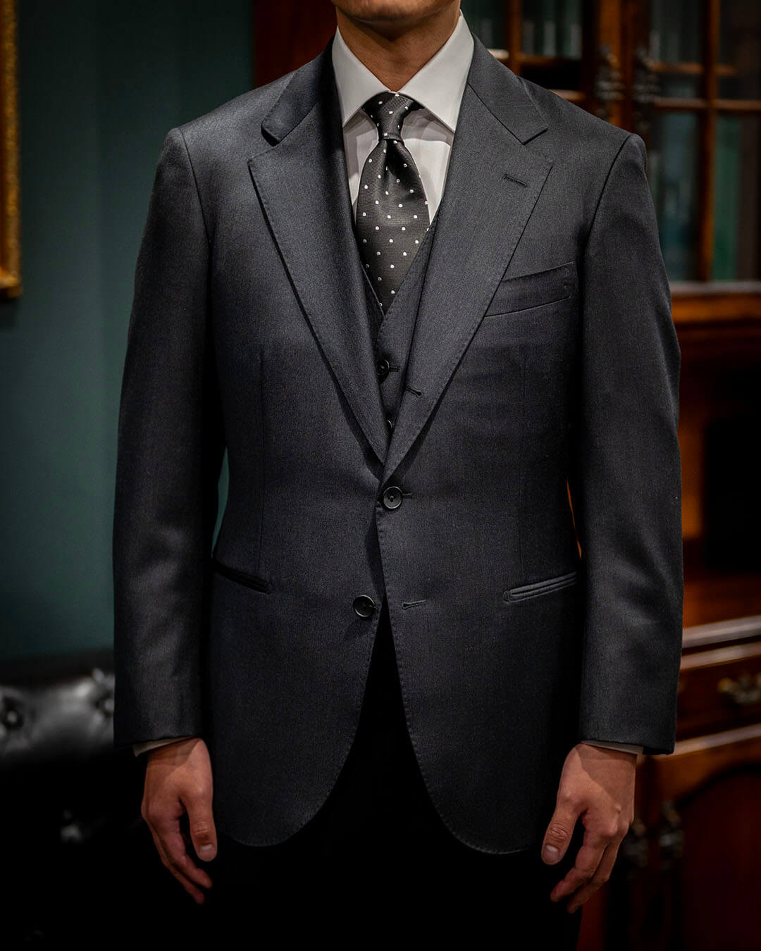 【I様のオーダースーツ】息子に仕立ての良いスーツを体感してほしいという想い