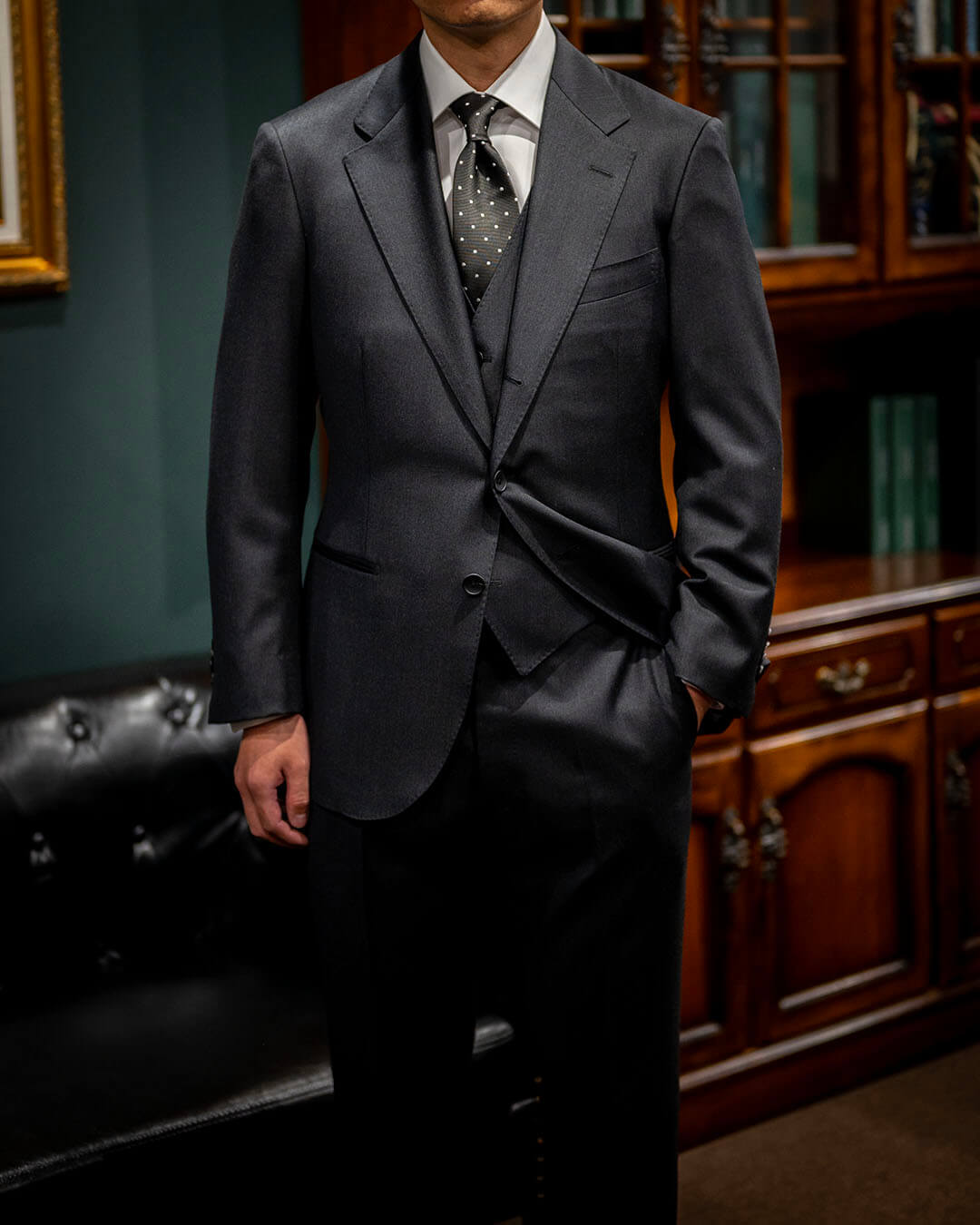 【I様のオーダースーツ】息子に仕立ての良いスーツを体感してほしいという想い