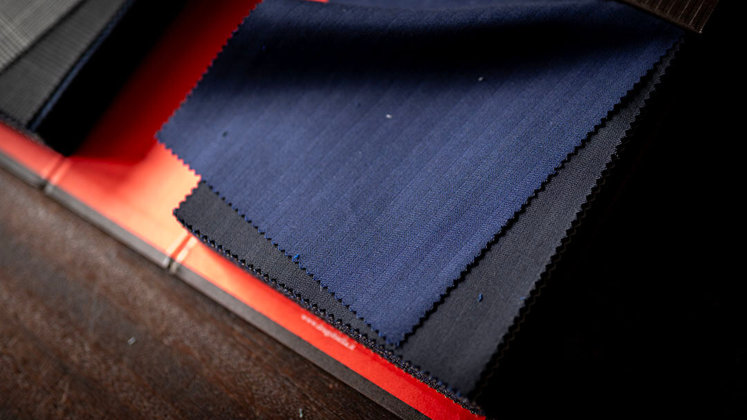 【DRAGO ドラゴ】特別な生地のなかから姫路のオーダースーツ店EGRETで取扱うのは...